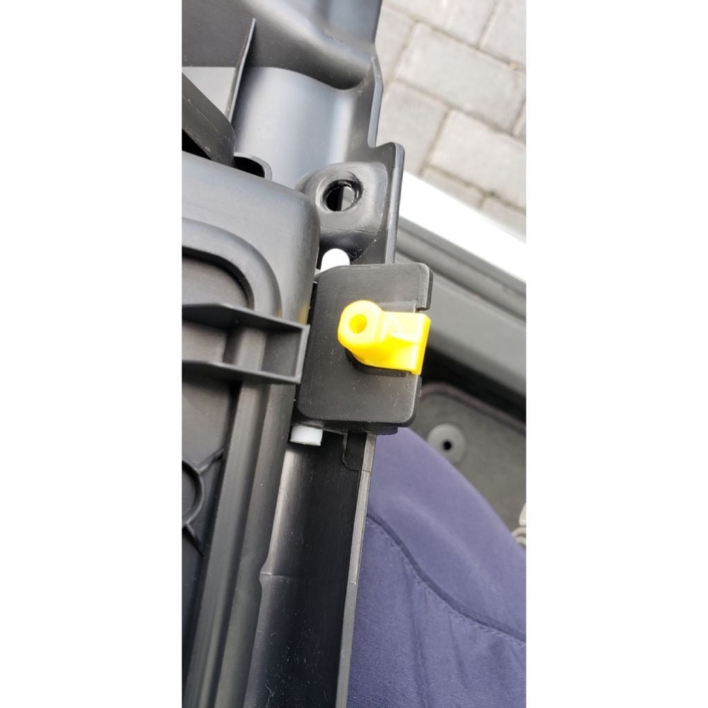 Opel Corsa D Torpido Gözü Yedek Pimi