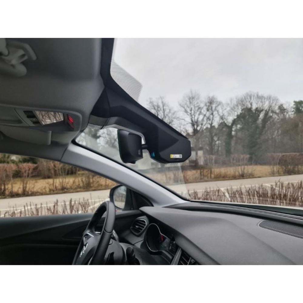 Opel Grandland Araç Kamerası Adaptörü görsel 2