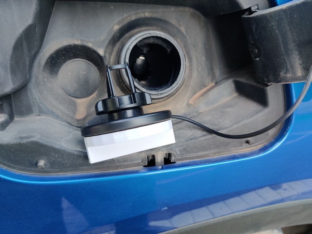 Opel Grandland X Uyumlu Yakıt Depo Kapağı görsel 2
