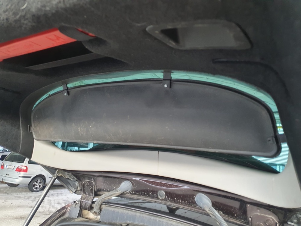 Opel Insignia Bagaj Pandizot Tutucu Klips görsel 2