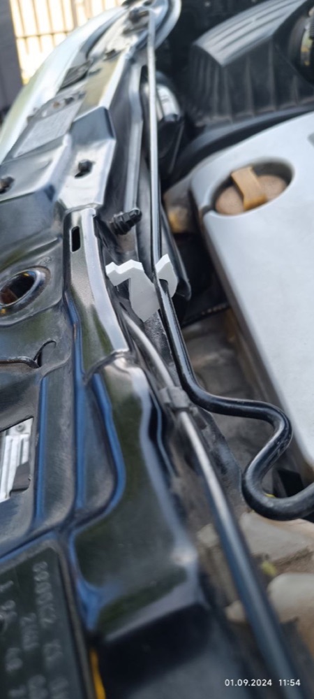 Opel Meriva Kaput İstinat Çubuğu Klipsi