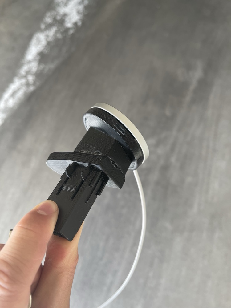 Peugeot 107 Uyumlu MagSafe Telefon Tutucu Aparatı