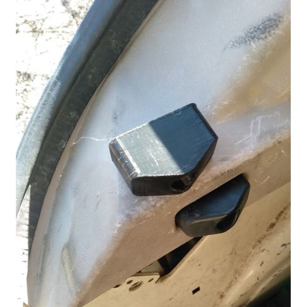 Peugeot 205 Bagaj Pandizot Braketi