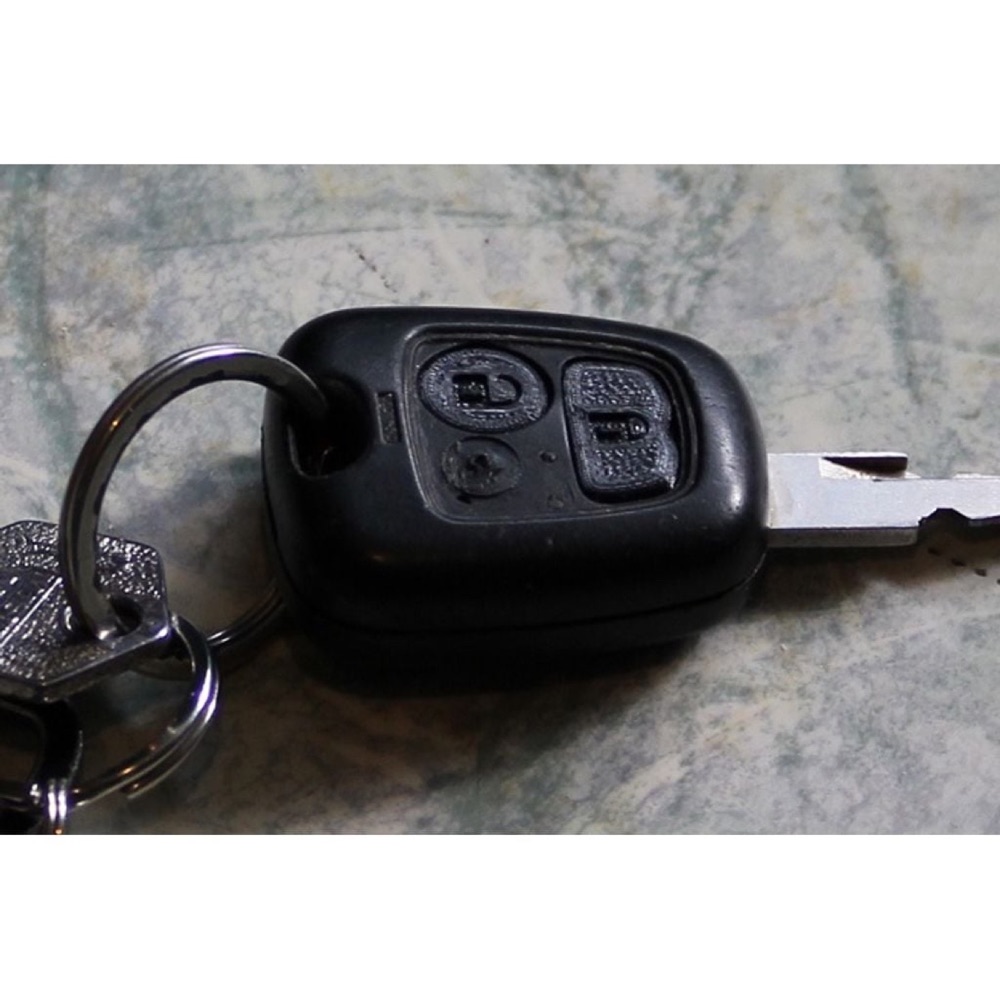 Peugeot 206 Anahtar Tuş Takımı Lastiği