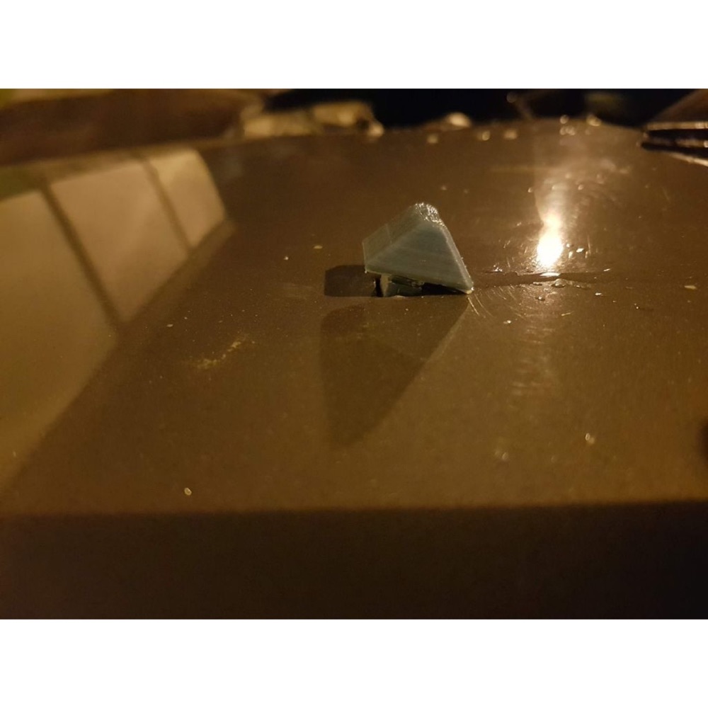 Peugeot 206 Cam Silecek Fıskiyesi görsel 2