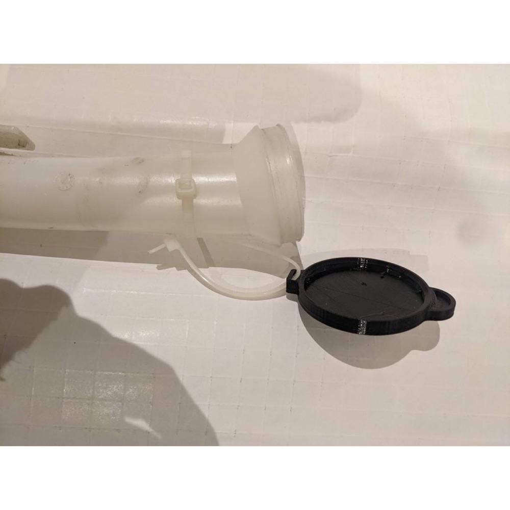 Peugeot 206 Cam Silecek Suyu Depo Kapağı görsel 2