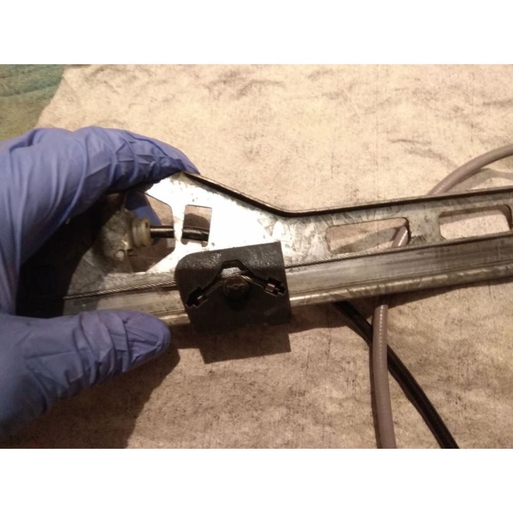 Peugeot 306 Elektrikli Cam Kriko Klipsi görsel 3