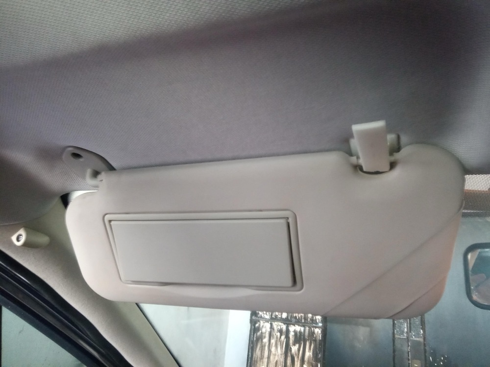 Peugeot 307 Güneşlik Sarkma Önleyici Destek Aparatı