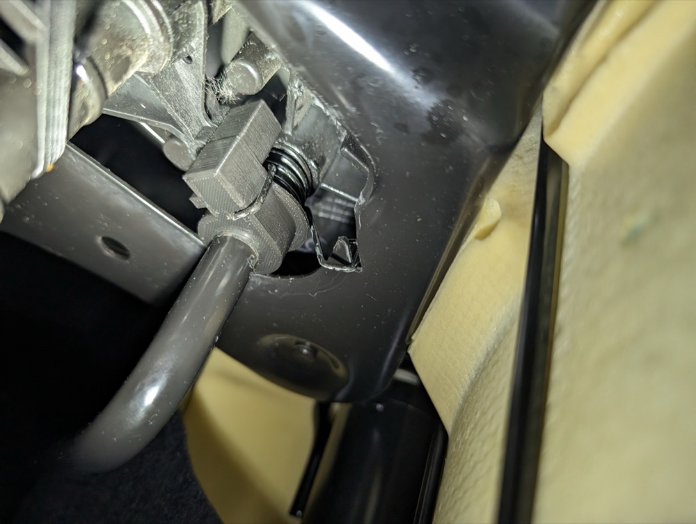 Peugeot Expert Traveller Koltuk Demiri Kilitleme Parçası