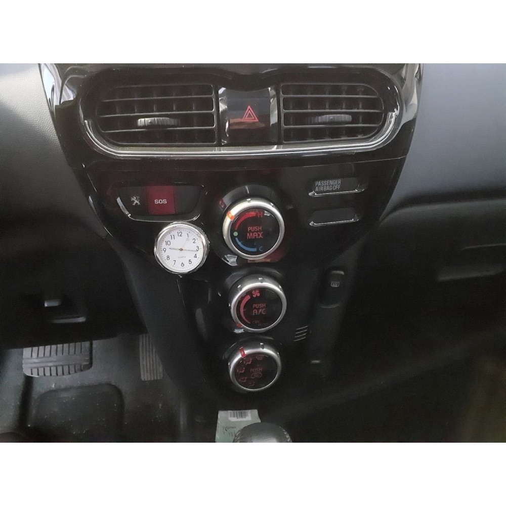 Peugeot iOn / Citroen C-Zero / Mitsubishi i-MiEV Saat Tutucu Aparat