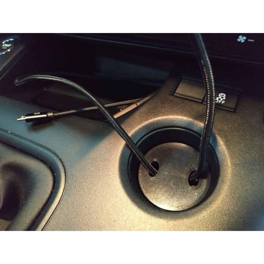 Peugeot Rifter, Citroen Berlingo, Opel Combo Uyumlu USB Kablo Düzenleyici