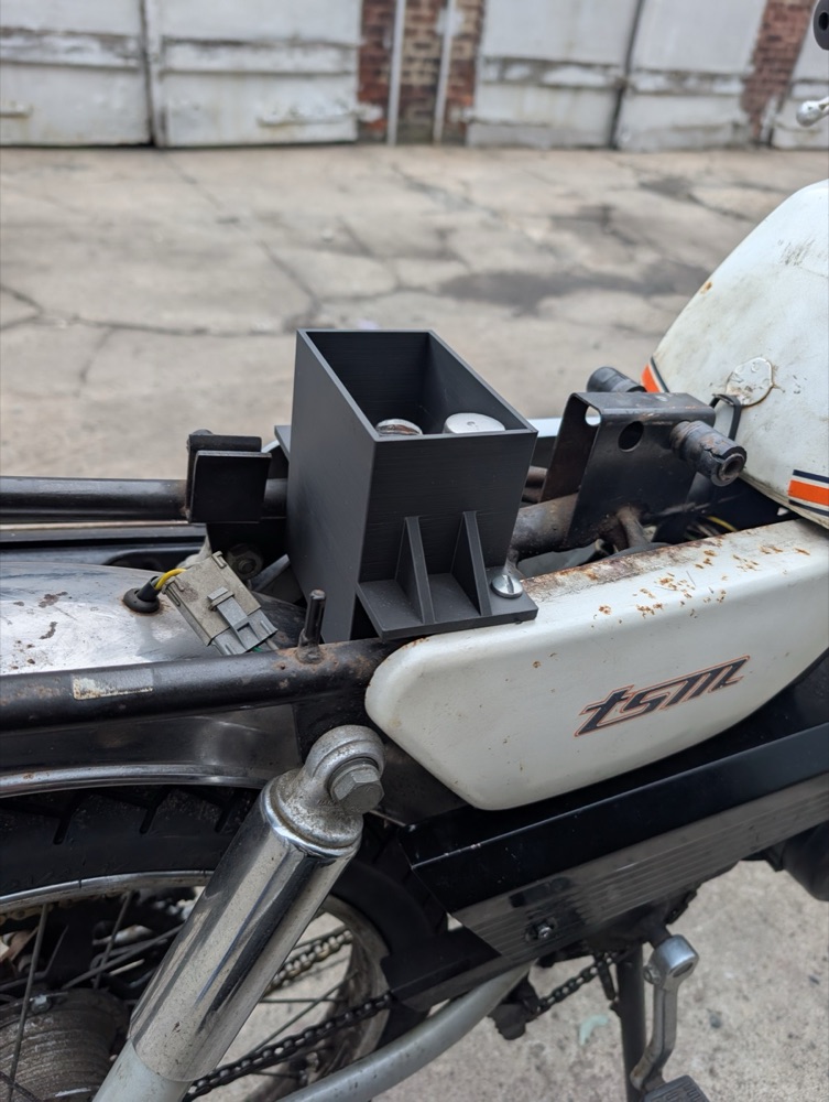 Peugeot TSM Depolama Kutusu