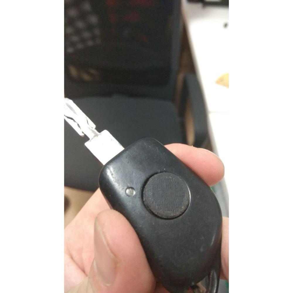 Peugeot Uyumlu Anahtar Kumanda Tuşu