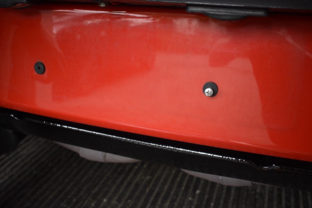 Porsche 914 Plaka Vida Tutucu Klips görsel 2