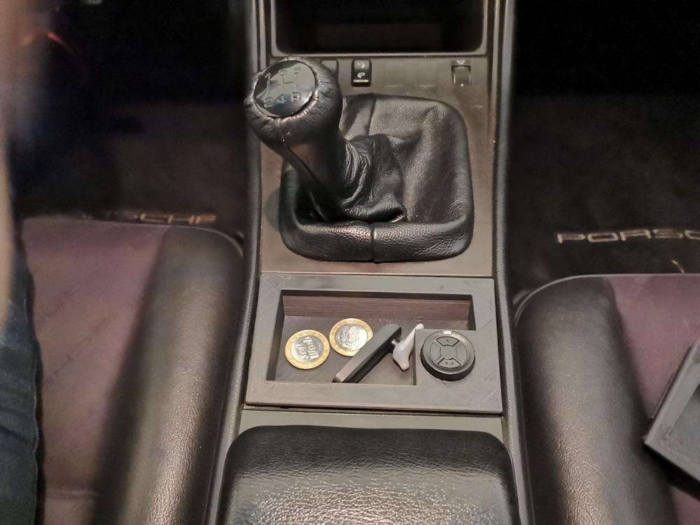 Porsche 944 Küllük İptal ve Konsol Düzenleyici