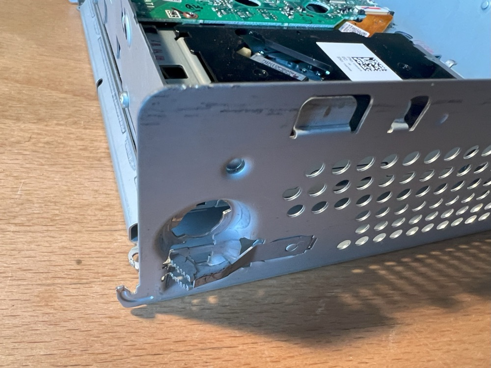 Porsche PCM 3.0 Multimedya Bayonet Kilidi görsel 3