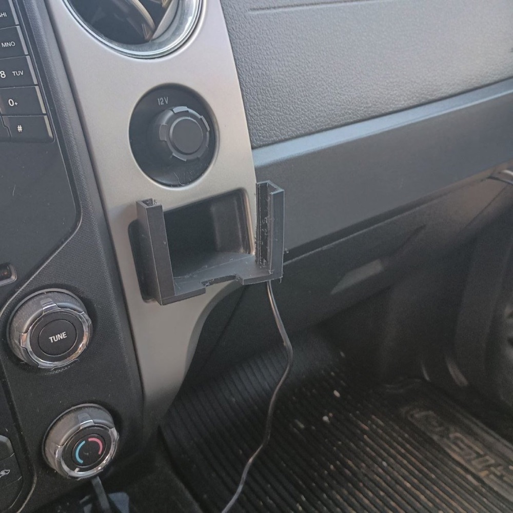 Ford F-150 Yolcu Tarafı Telefon Tutucusu görsel 2