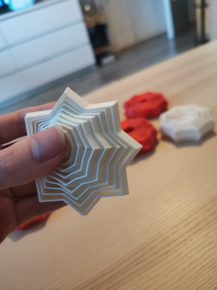 Katmanlı Fidget Koleksiyonu (Yıldız, Örümcek Ağı, Sünger, Kasırga; 8 Sürüm) görsel 2