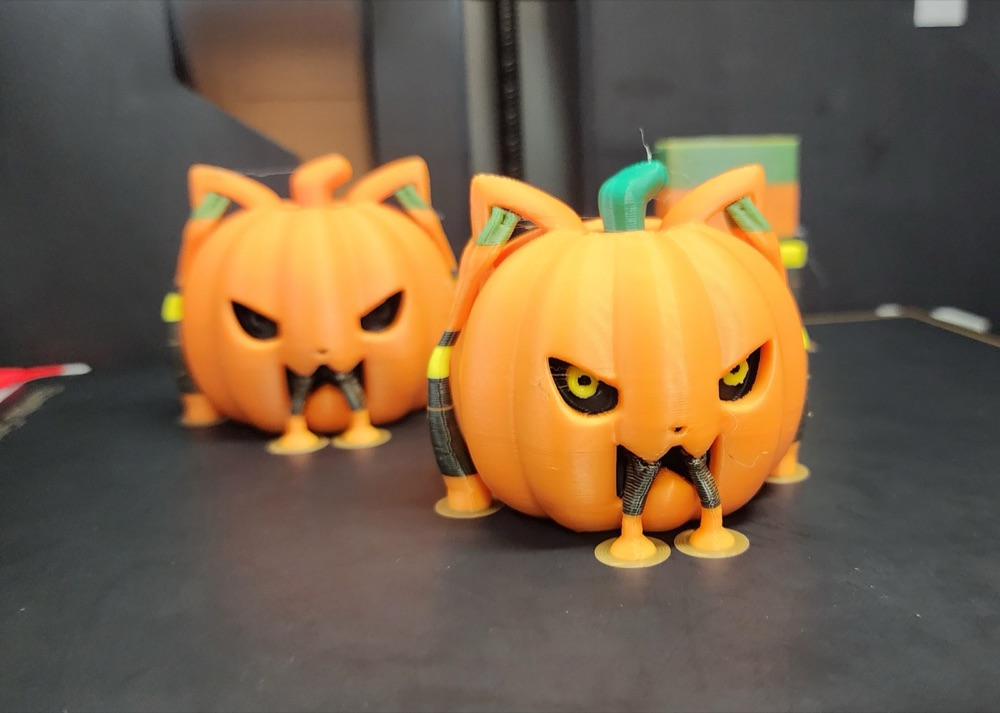 Kedi Kulaklı Balkabağı Süsü (Cadılar Bayramı, 60 mm) görsel 4