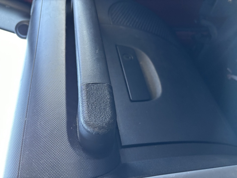 Jeep Wrangler Torpido Üstü Tutamak Vida Kapağı görsel 3