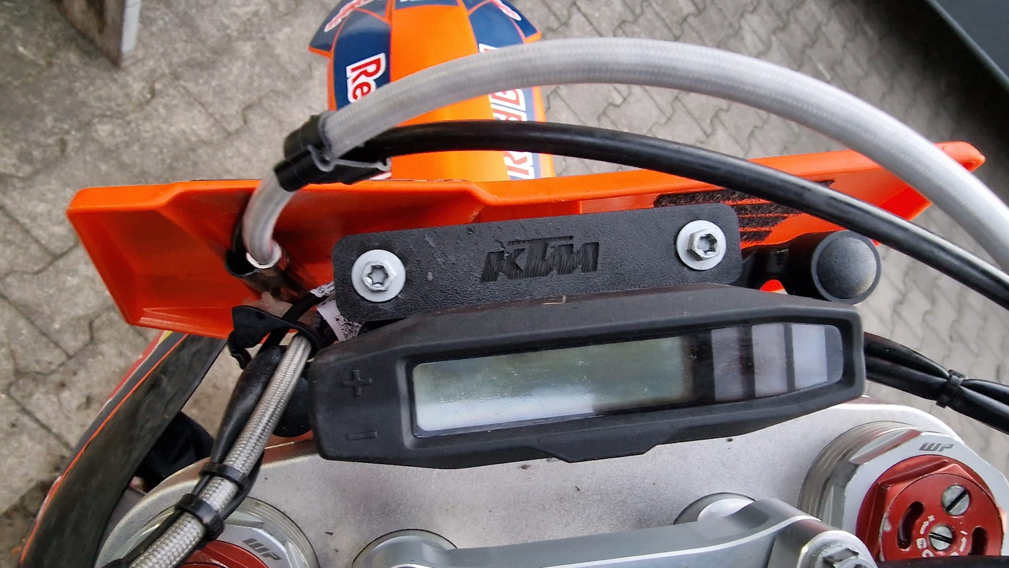 KTM/Husqvarna Enduro (2024) Göğüs Koruyucu Tutucu