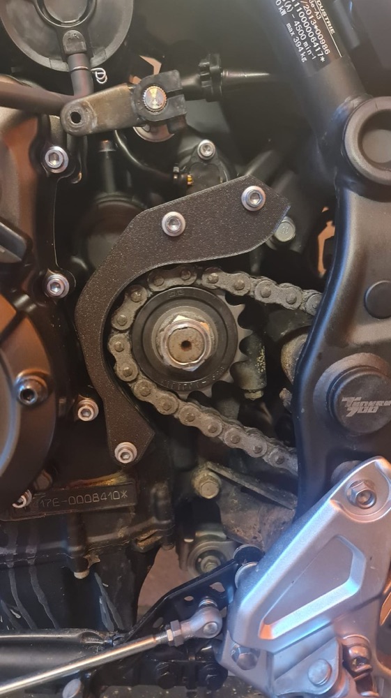 Yamaha Ténéré 700 Zincir Çamur Koruması görsel 2