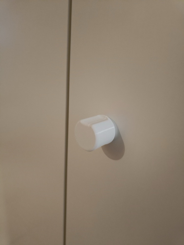 Ergonomik Kapı ve Çekmece Düğmesi (M3 Dişli Burçlu) görsel 2