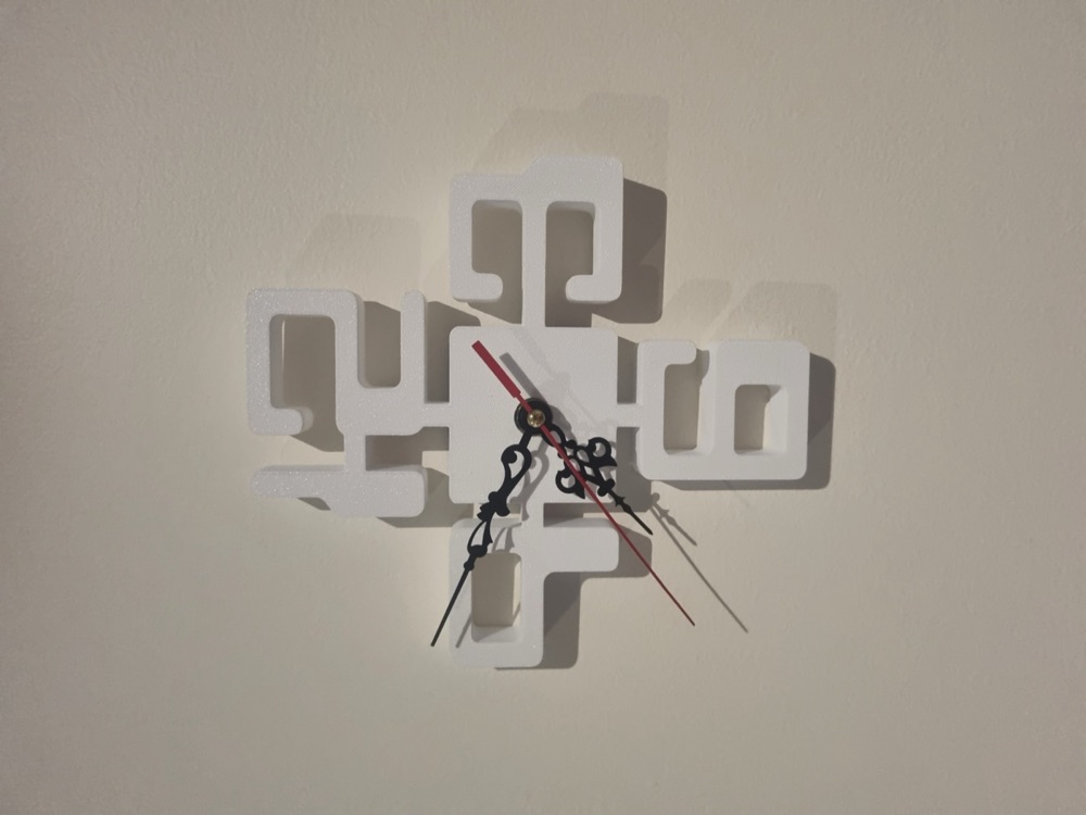 Modern Duvar Saati Gövdesi (200 ve 220 mm, Asma Delikli) görsel 2