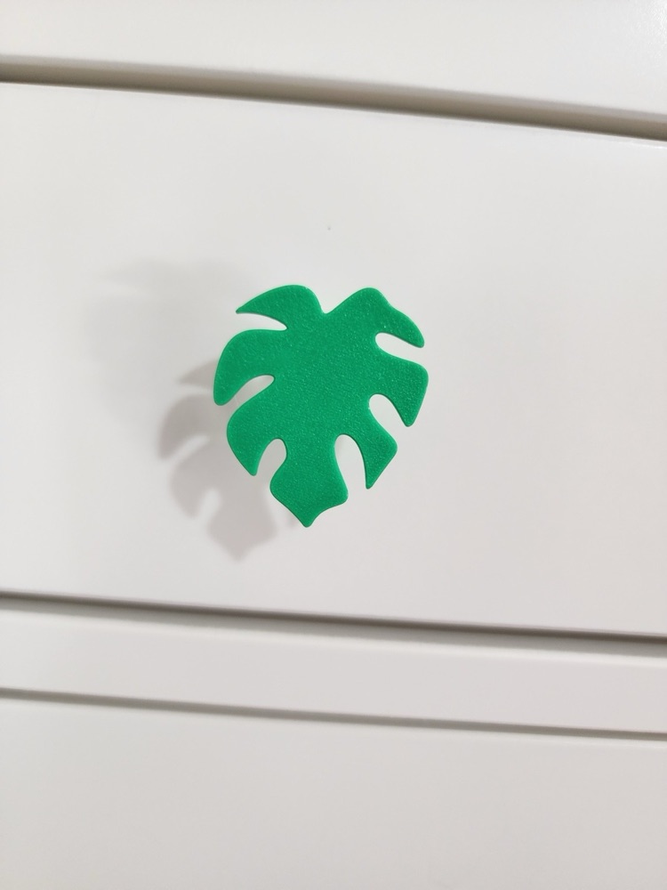 Monstera Yaprağı Biçimli Çekmece Düğmesi (3,7 mm Vida Delikli) görsel 2