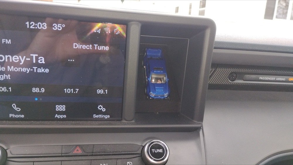 Ford Maverick Cubby Oyuncak Araç Tutucusu