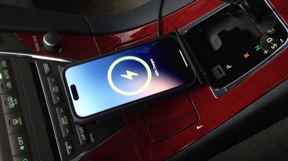 Lexus ES350 5. Nesil Kaset Bölmesi iPhone Tutucu görsel 5