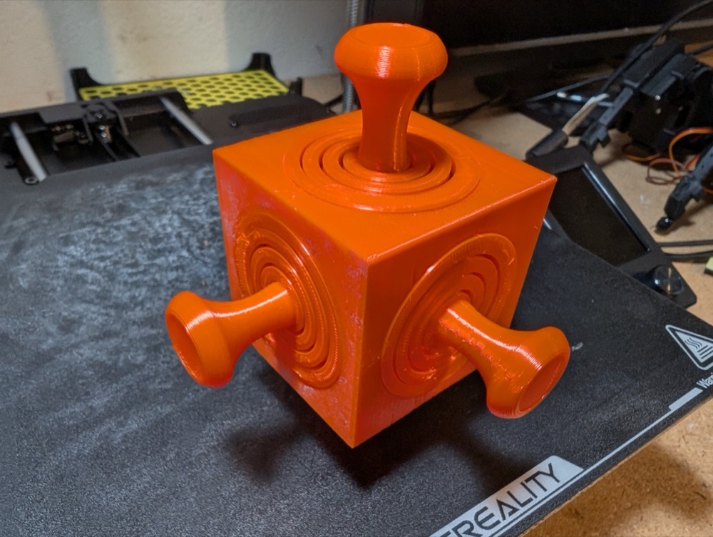 Altı Yüzlü Joystickli Fidget Küp (Her Yüzde Oynar Kollu Çubuk) görsel 2