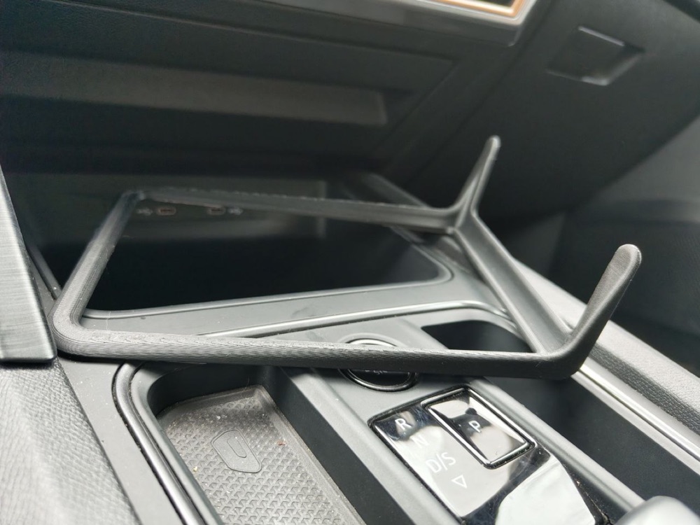 Cupra Formentor Telefon Standı