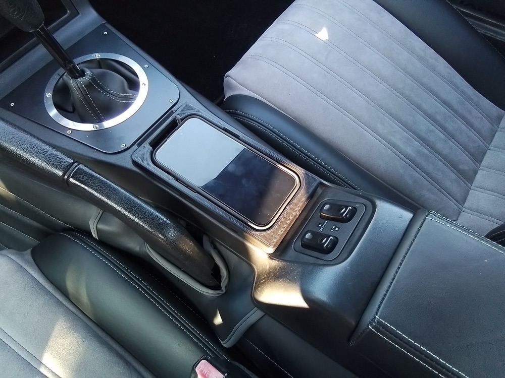 Mazda Miata MX-5 NA Orta Konsol Telefon Oyuğu görsel 2