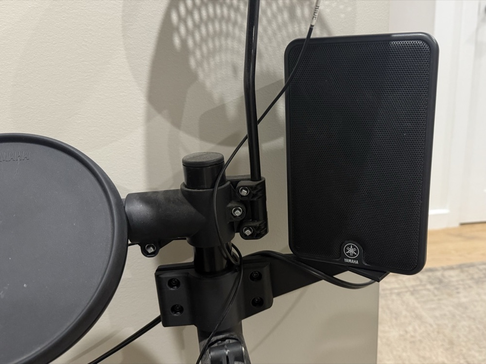 Yamaha Davul Monitörü Montaj Aparatı