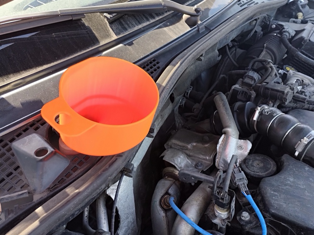 Dacia Duster cam suyu hunisi