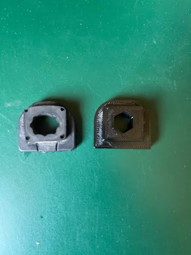 Ford Fiesta radyator ust lastik braketi görsel 2