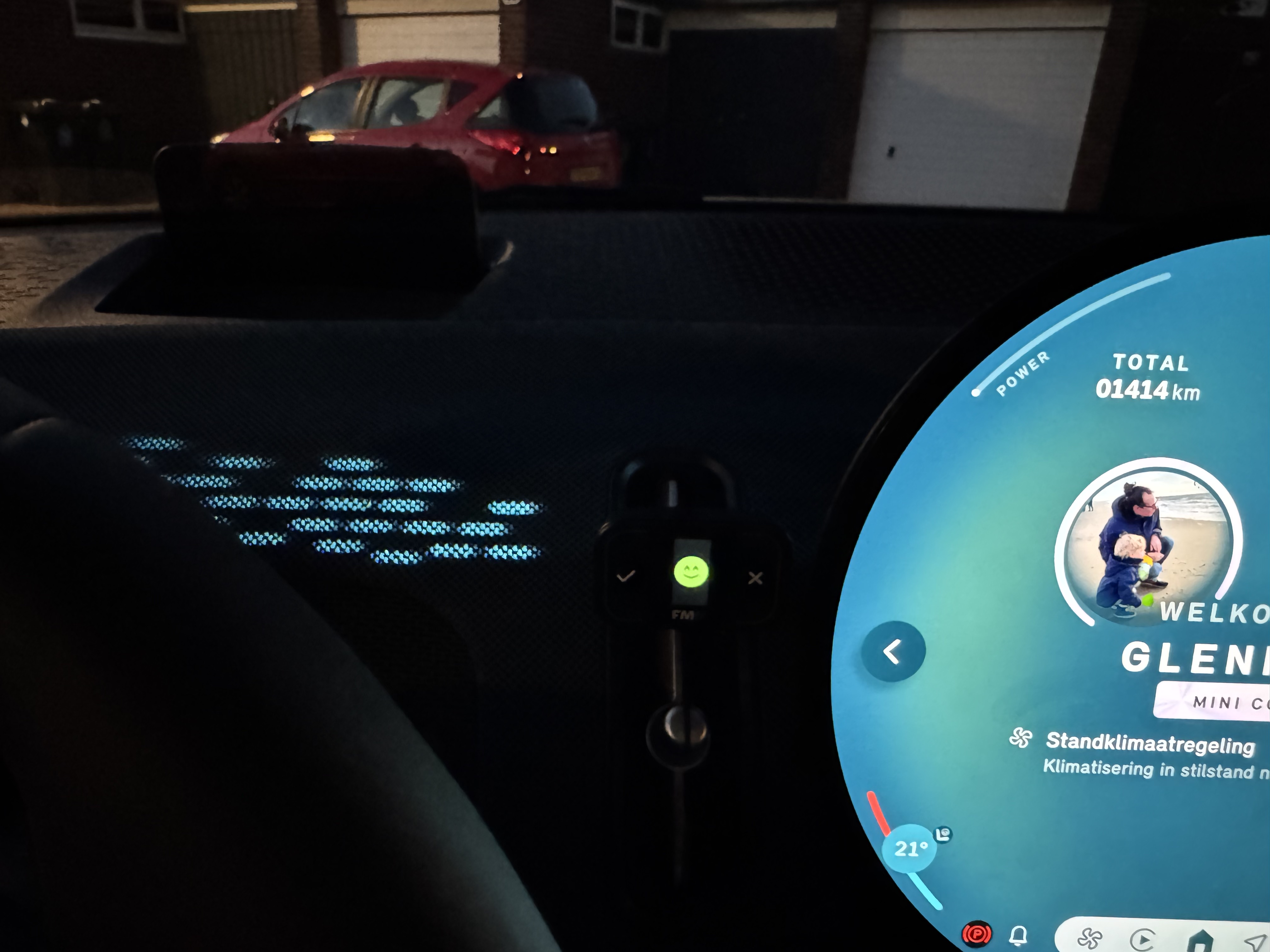 MINI Countryman U25 Hız Uyarı Tutucusu görsel 3