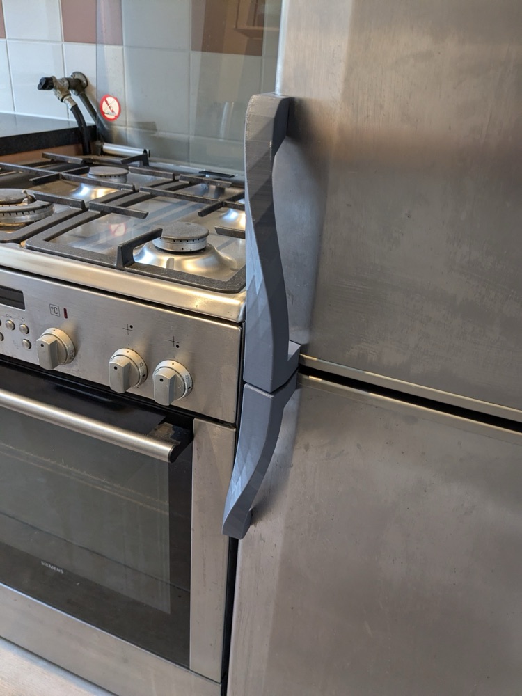 Beko CSE 34000 Buzdolabı Kapı Kolu görsel 2