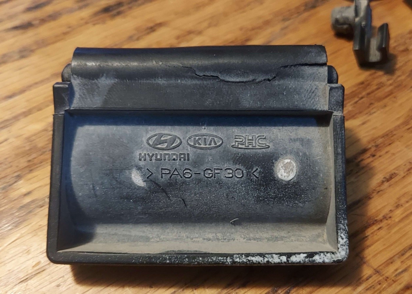 Kia / Hyundai Kaput Emniyet Mandalı Kolu görsel 3