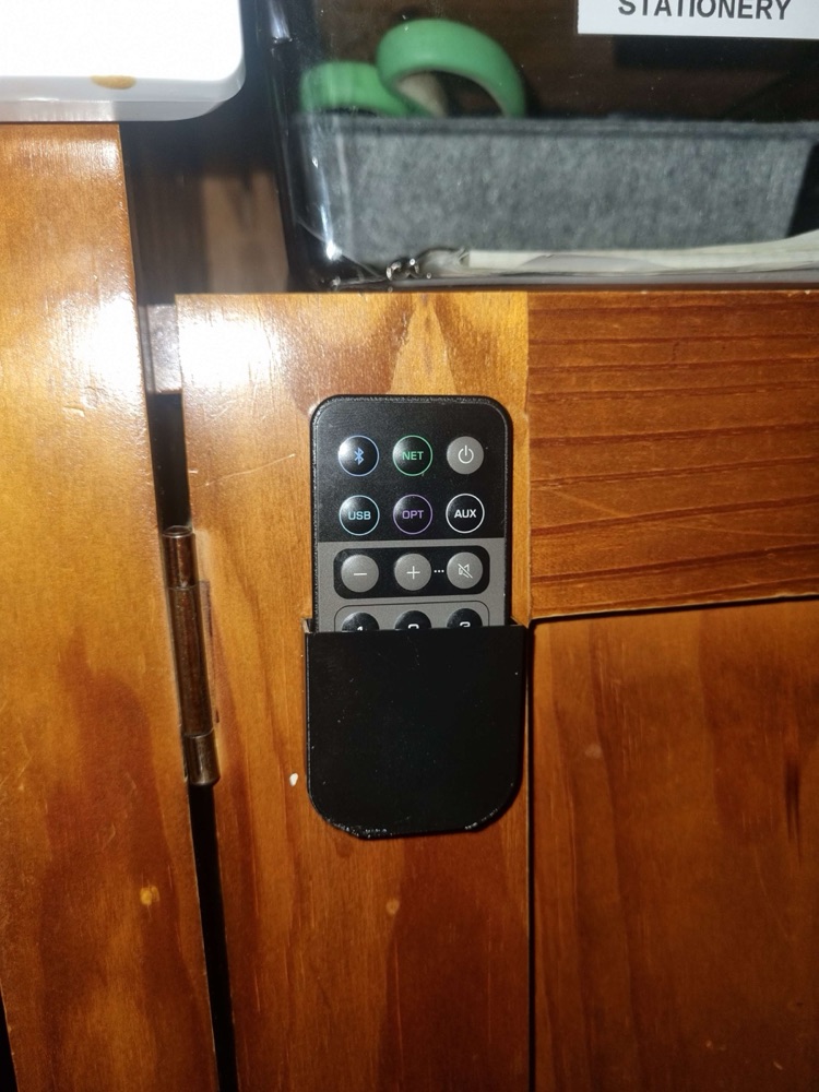 Yamaha NX-N500 Kumanda Tutucusu