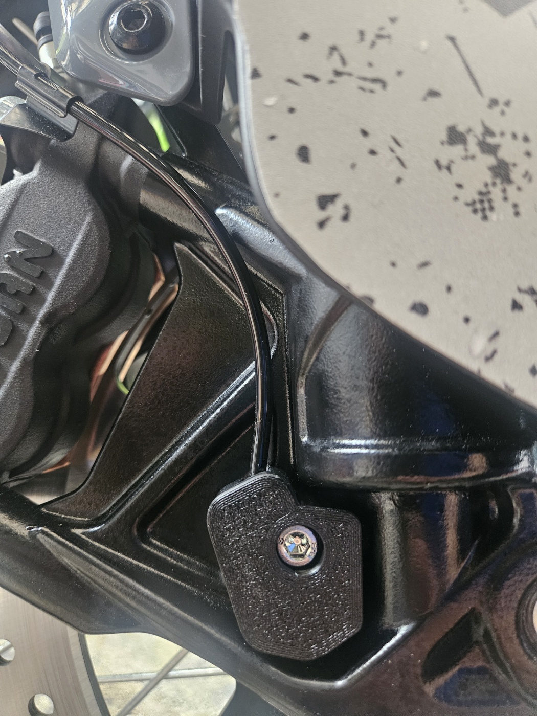 CFMoto 450MT (IBEX) Ön ABS Sensörü Toz Kapağı