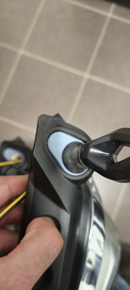 Yamaha FZ6 LED Sinyal Adaptörü (10 mm Gövde) görsel 2