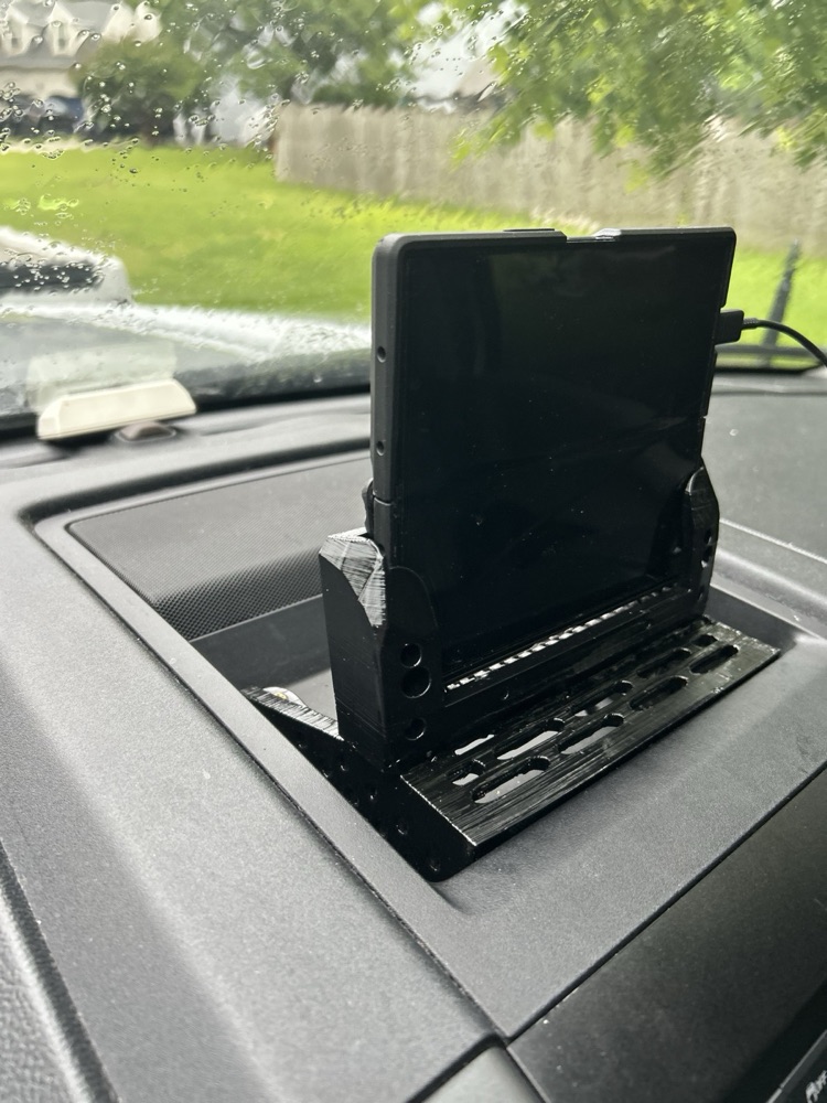 Ford F-250 Gösterge Paneli Depolama ve Telefon Tutucu görsel 2