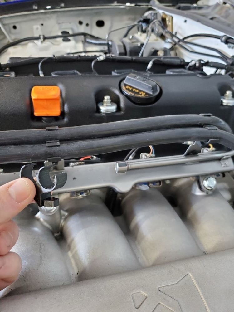 Honda K20 / K24 Yakıt Rampası Hortum Klipsi