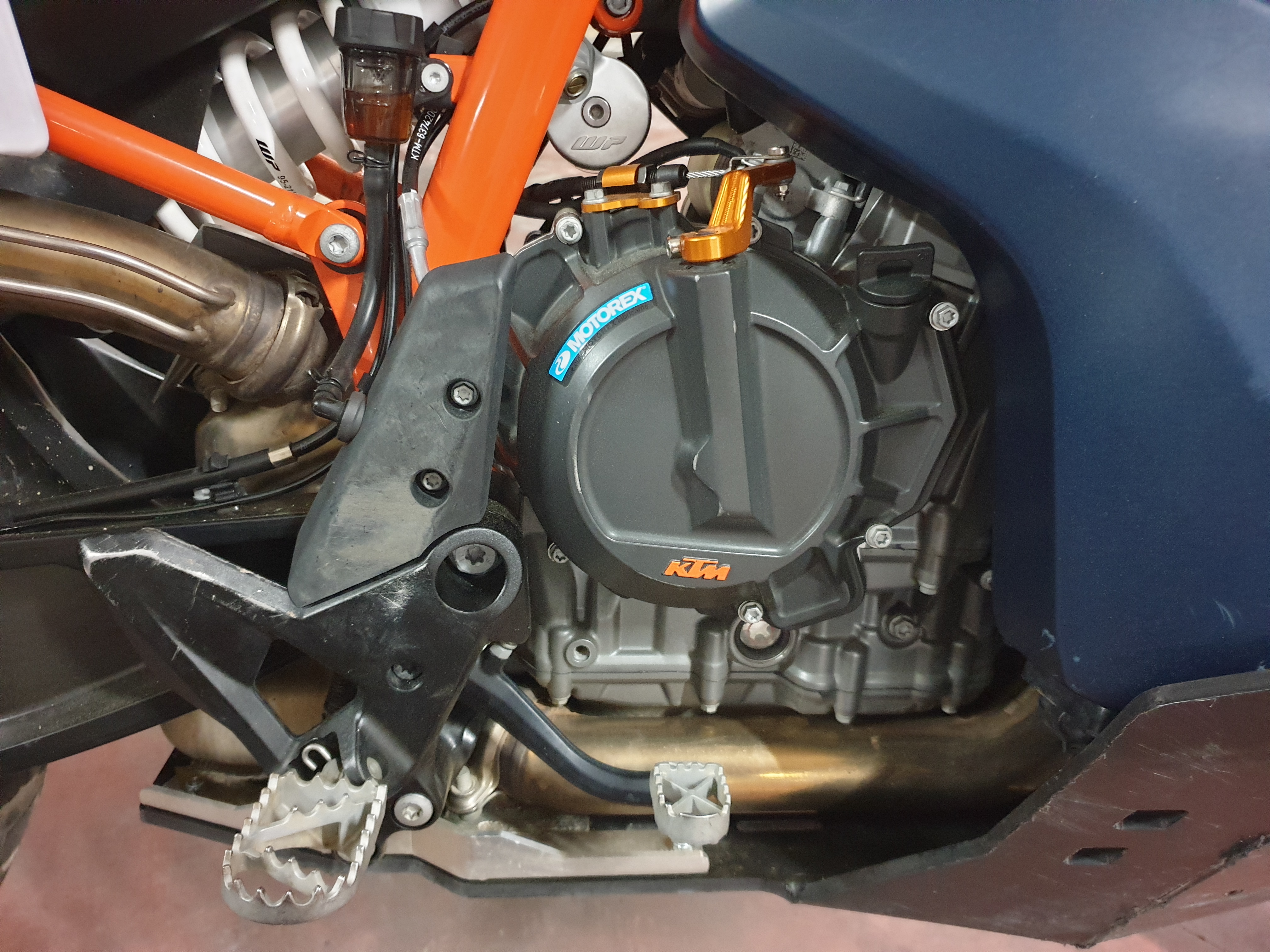 KTM 890 Motor Çizik Koruyucusu görsel 2