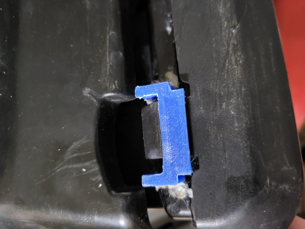 Honda GCV160 / GCV190 Hava Filtresi Kapak Braketi görsel 2