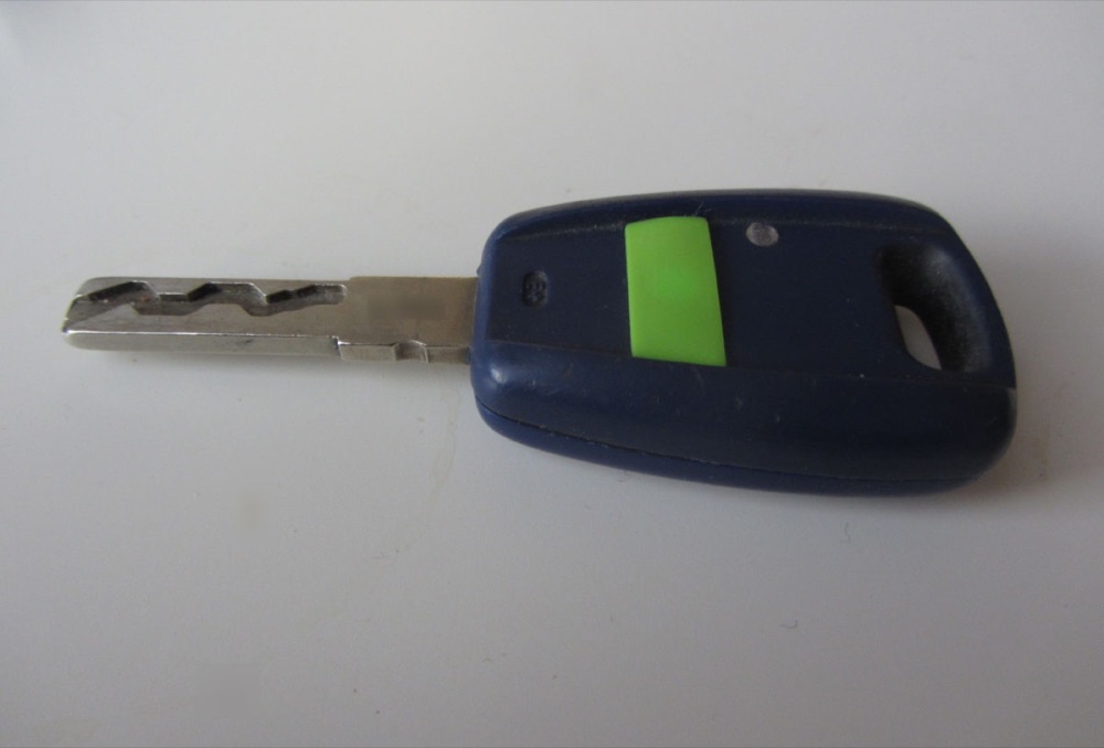 Fiat Doblo Anahtar Tuş Kapağı (2008) görsel 3