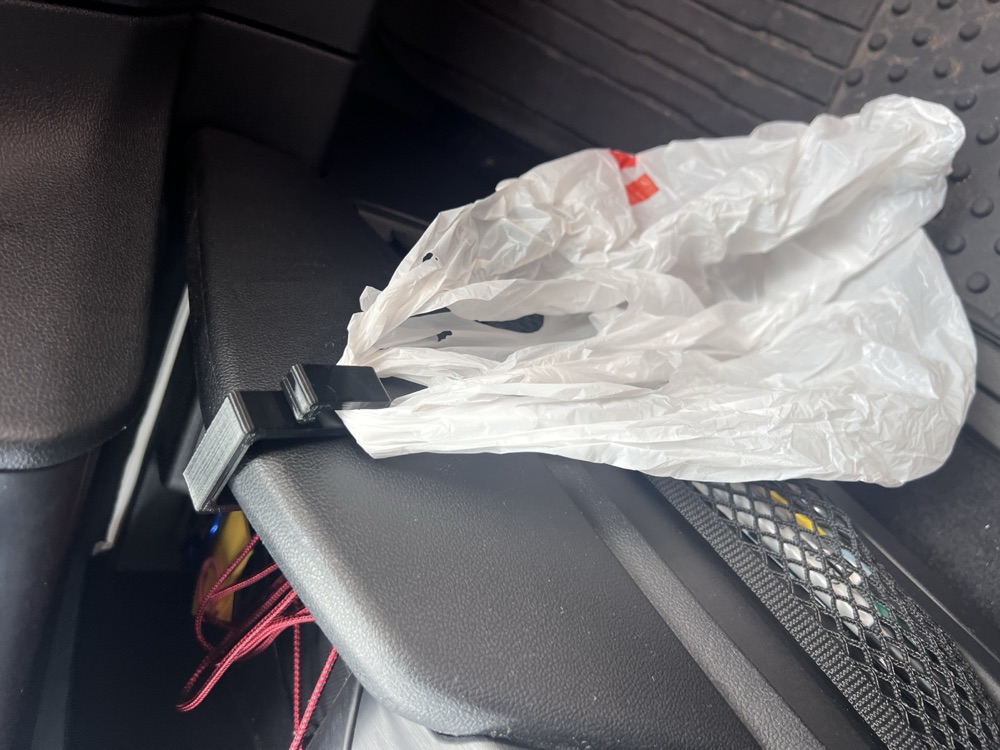 Ford Escape Konsol Tarafı Çöp Poşeti Kancası görsel 2