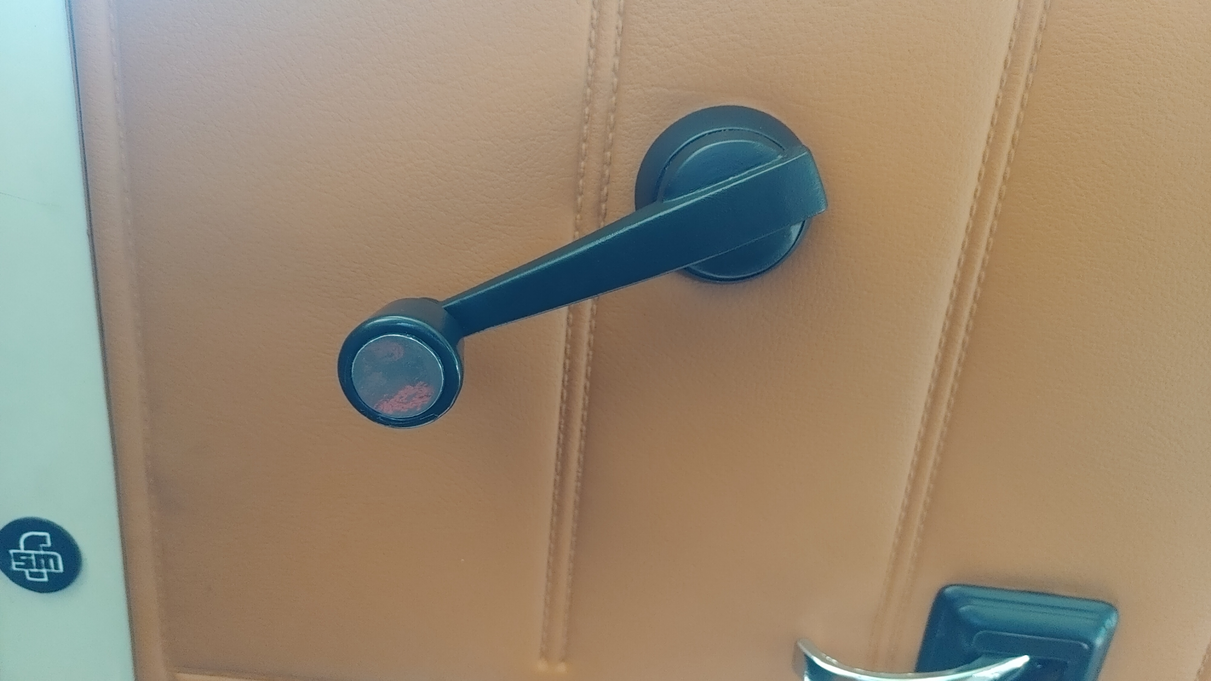 Fiat 126p Cam Krik Kolu ve Rozeti